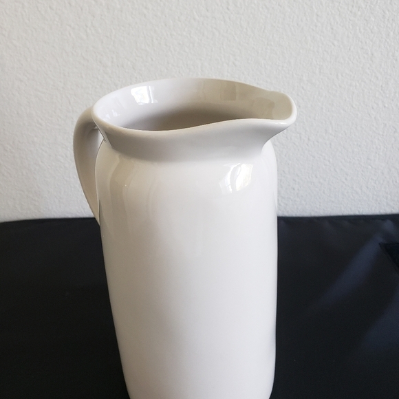 Rae Dunn GAME DAY Pitcher 9 1/4" Tall  Cream Color - Picture 7 of 12